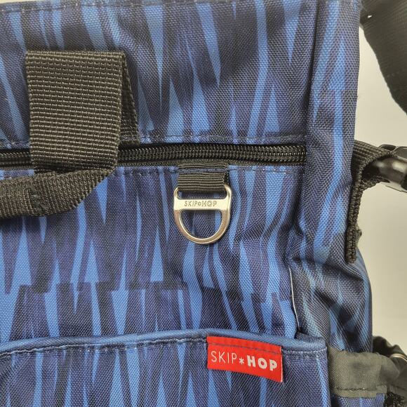 Skip Hop Due Signature Diaper Bag Blue Graffiti - Picture 3 of 7